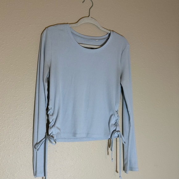 Me to We Light Blue long sleeve - Picture 1 of 3